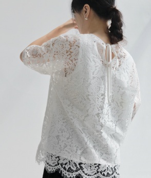Lace round neck top - White